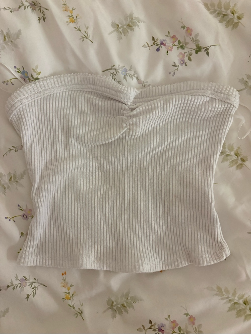Urban Outfitters White Ribbed Strapless Sweetheart Tube Top